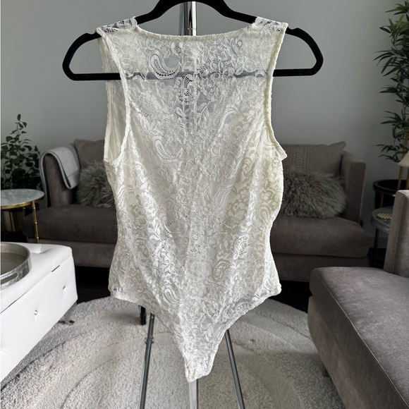 White lace bodysuit one piece size large - Picture 4 of 12